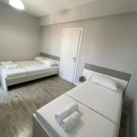 Cakalli Sarandë