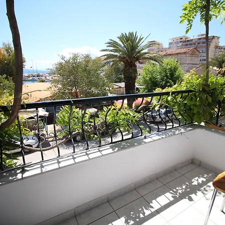 Cakalli Sarandë