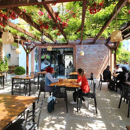 Cakalli Otel Saranda